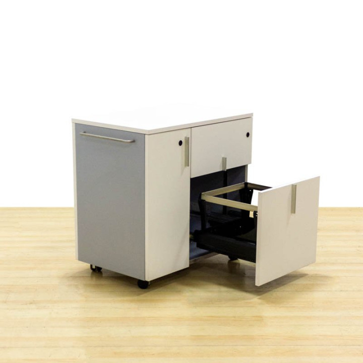 Mod COMBI base cabinet. Made of white and gray wood. With wheels. - view 6