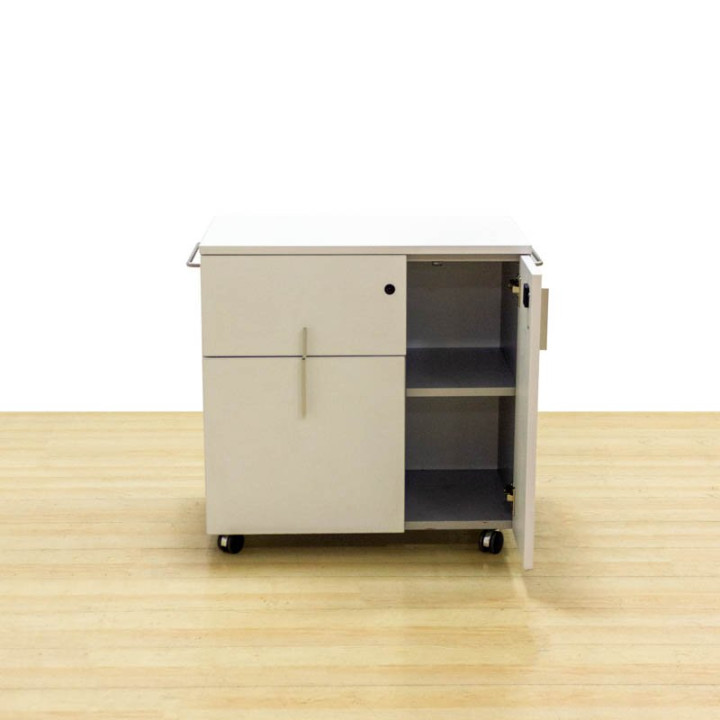 Armário baixo móvel Mod COMBI2. Fabricado em madeira branca e cinzenta. Com rodas. - vista 3