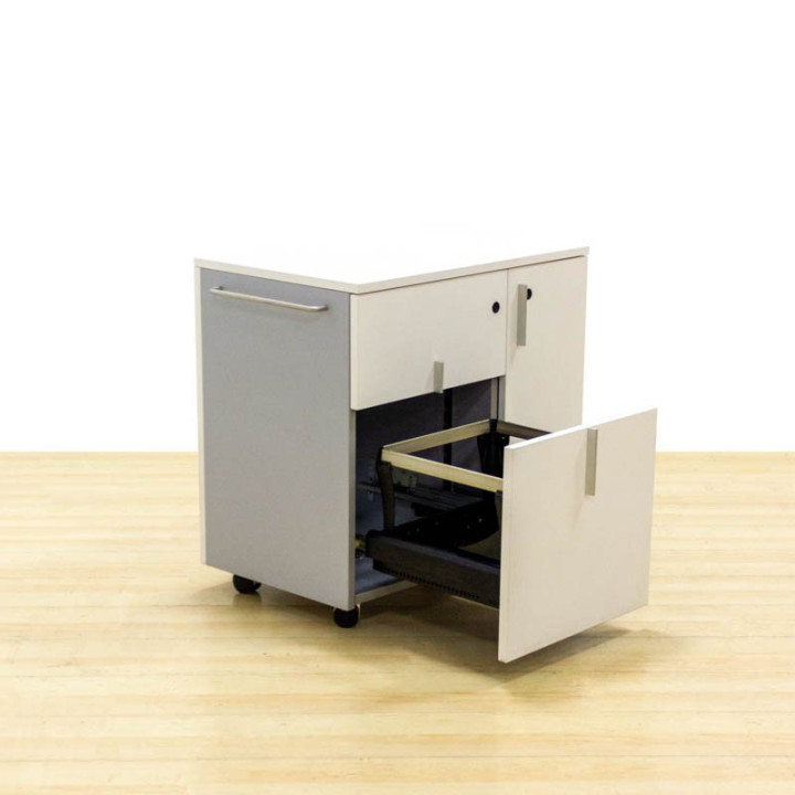 Armário baixo móvel Mod COMBI2. Fabricado em madeira branca e cinzenta. Com rodas. - vista 5