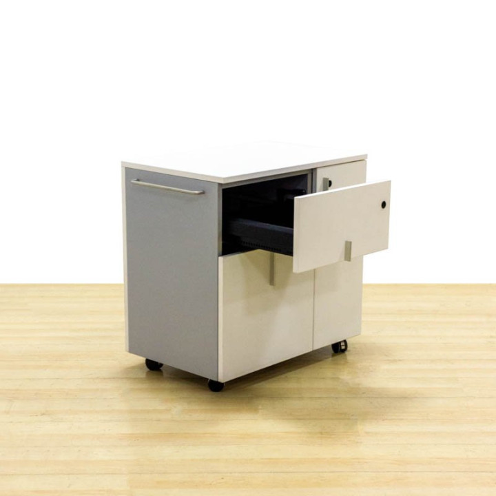 Armário baixo móvel Mod COMBI2. Fabricado em madeira branca e cinzenta. Com rodas. - vista 4