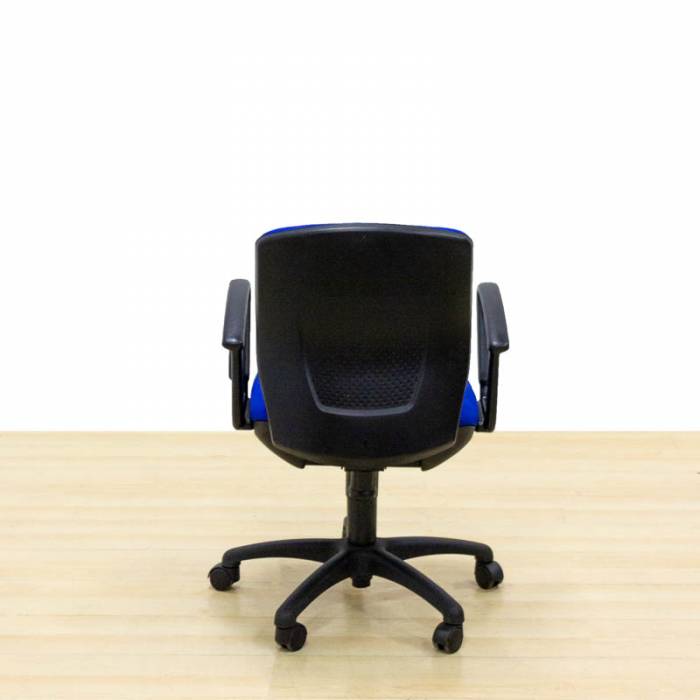 Task chair Mod. RATIO. Reupholstered in new blue fabric. Fixed arms.