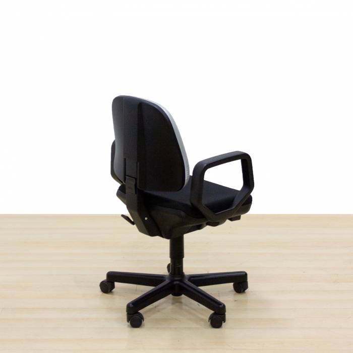 RODER Mod. RUBIN task chair. Reupholstered in new black and gray fabric. Swivel base.