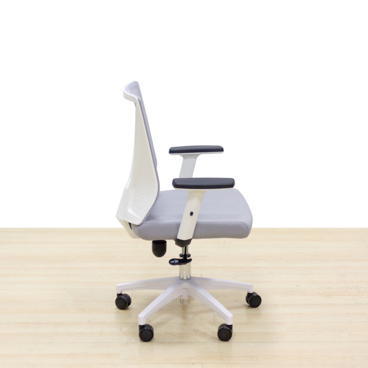 TIRANA Task Chair. Grey Upholstered Seat and Mesh Back. - view 4