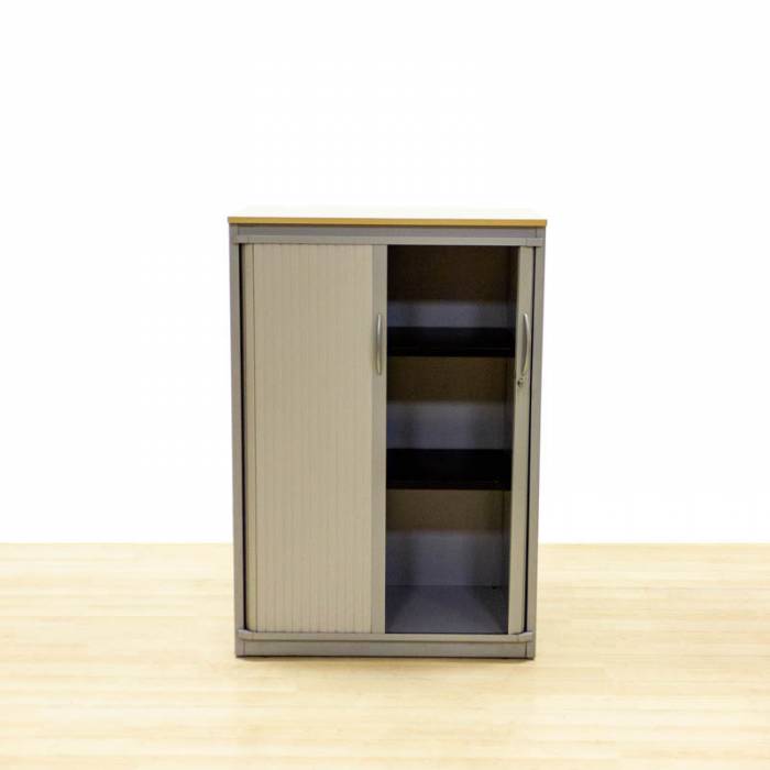 STEELCASE medium cabinet Mod. DESCO. Made of gray metal. Sliding doors.