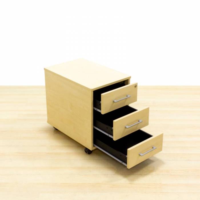 Mobile chest of drawers Mod. PEMORO. Made of maple finish wood. Three drawers.