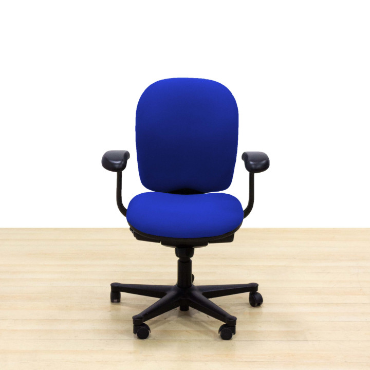 Task chair HERMAN MILLER Mod. SECRET. Seat and back upholstered in fabric in a color to choose from. Swivel base. - view 2