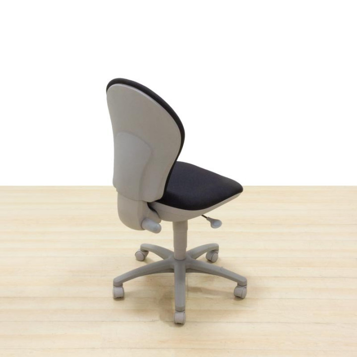 Task chair Mod. DAVIOS. Seat and back upholstered in black fabric. Swivel base. - view 4