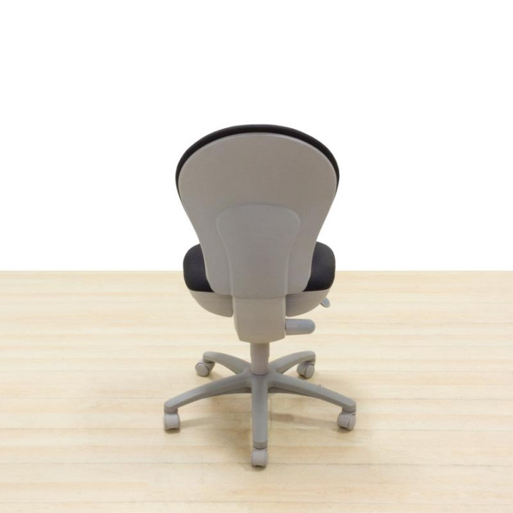 Task chair Mod. DAVIOS. Seat and back upholstered in black fabric. Swivel base. - view 5