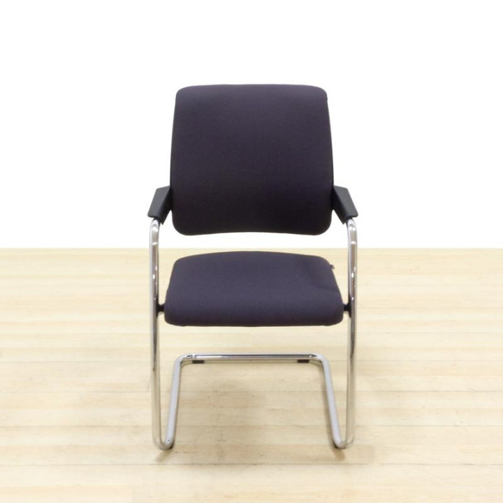 Confidant chair GISGERBER Mod. CONNEXION. Upholstered in black fabric. Metallic structure.