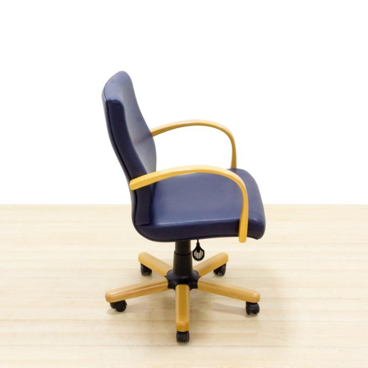 Sillón dirección Mod. TIME