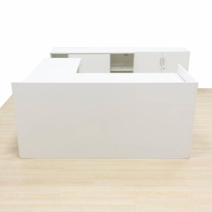 Reception desk with cabinets Mod. ISLANDIA. Made of white wood.