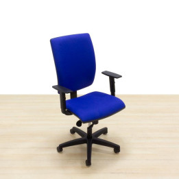 Task chair LUYANDO Mod. POP. Upholstered in blue fabric. Synchro mechanism.