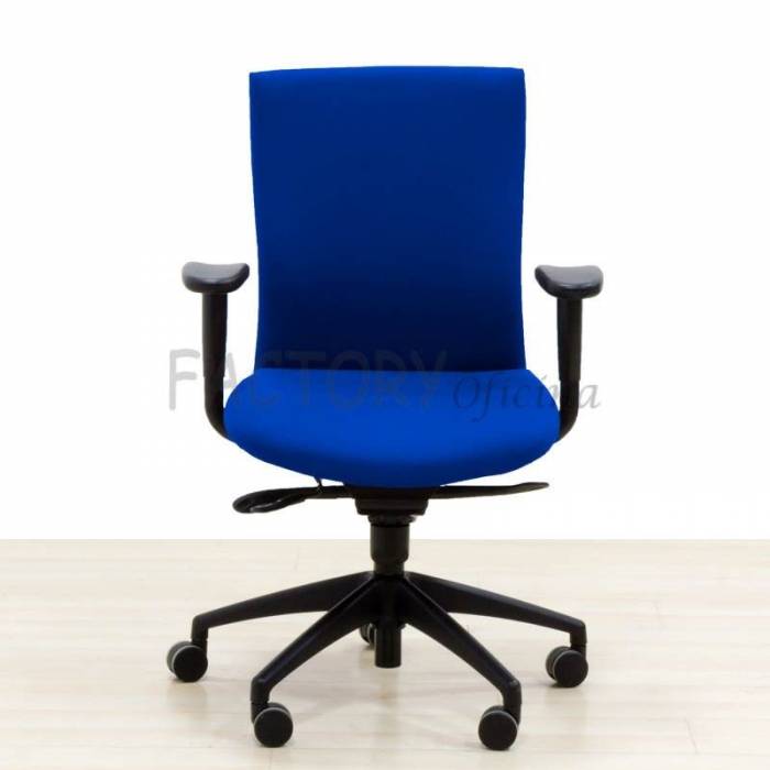 Cadeira de trabalho azul MOBEL LINEA