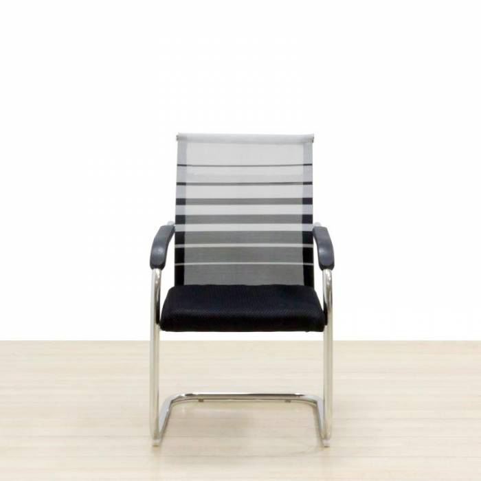 Confident chair Mod. HORI. Seat upholstered in black. White / black mesh backing.