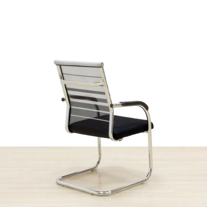 Confident chair Mod. HORI. Seat upholstered in black. White / black mesh backing.