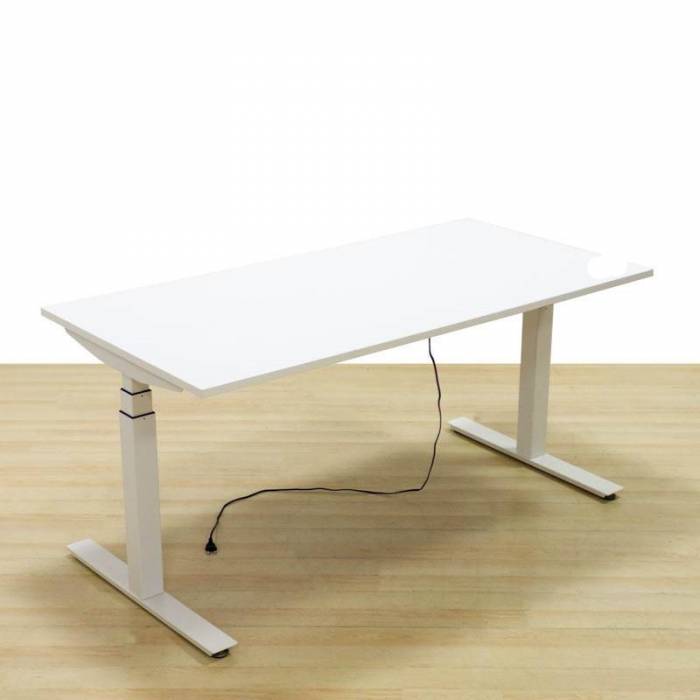 Operative table Mod. BELL. Electric height adjustment. Top made of white wood.