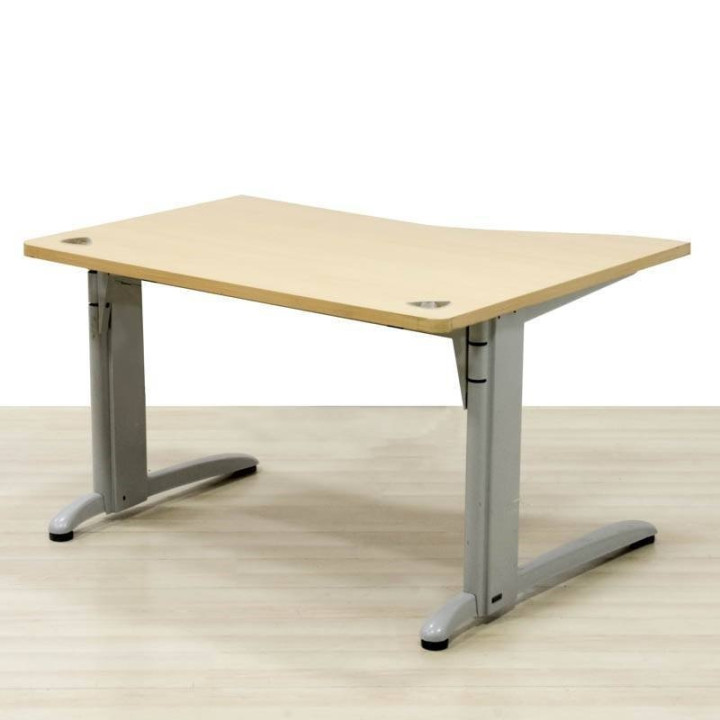 STEELCASE DOUE Office Desk. Maple Top. - view 4