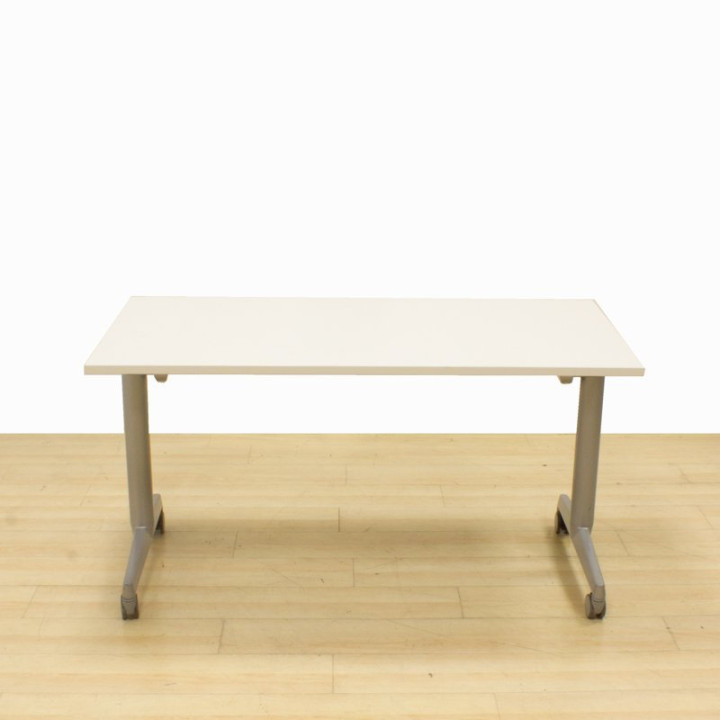 Mesa Plegable STEELCASE Mod. PLEX. Tapa fabricada en acabado Blanco. vista 5