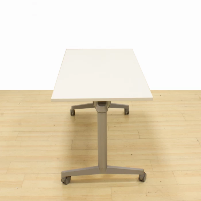 STEELCASE Folding Table Mod. PLEX. Lid made in White finish.