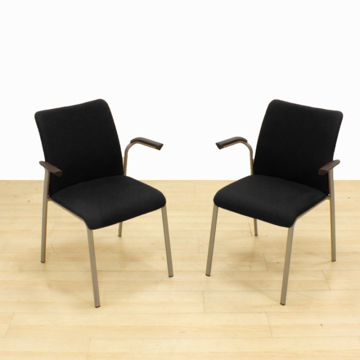 STEELCASE Confidence Chair Mod. EASTSIDE. Manufactured upholstered color to choose