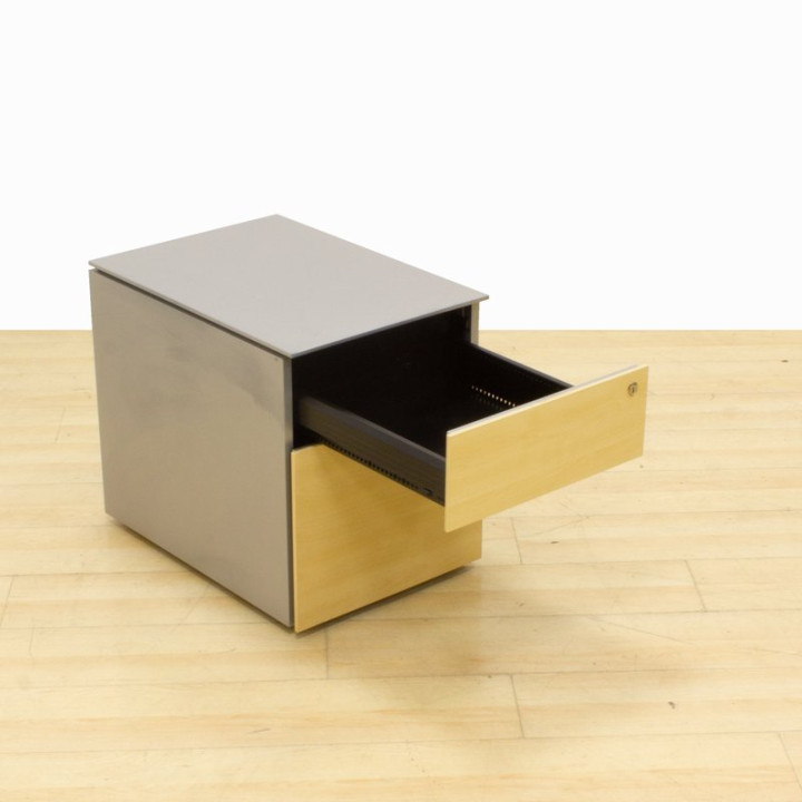 STEELCASE mobile chest of drawers Mod. IMPLICIT. Gray metal structure. Beech finished wooden top. - view 3