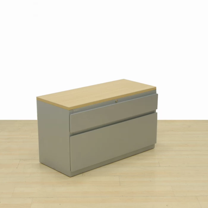 STEELCASE Filing Drawer Mod. FIZZIO. Made of gray metal. Drawer and filing cabinet.