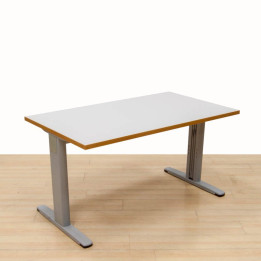 Mesa Trineo T2 Recta tablero en color Gris Cantos en Haya de Permasa. vista 2