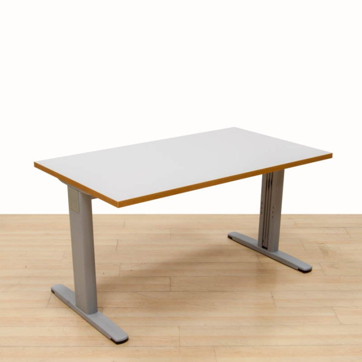 Straight gray table with beech edges from Permasa .