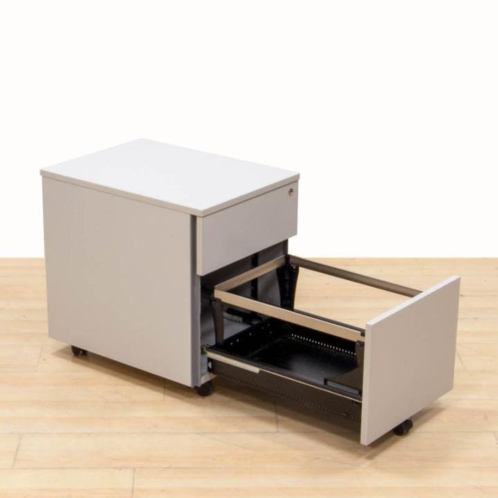 Offer €179 Permasa Gray Sled Table and Drawers 140 cm.