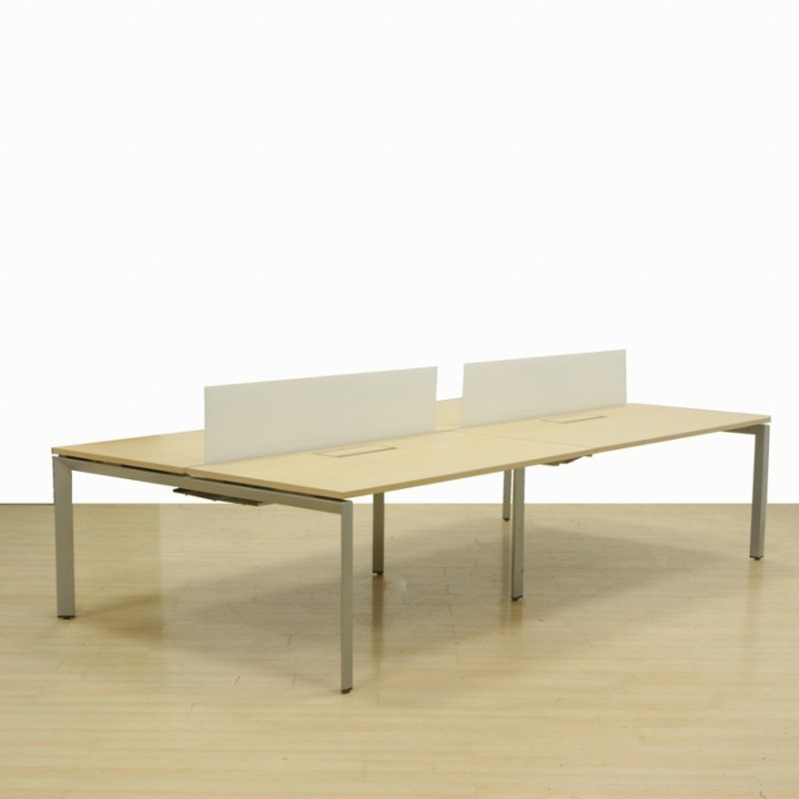 Banco STEELCASE Mod. OTTIMA. Madeira de carvalho 140 cm