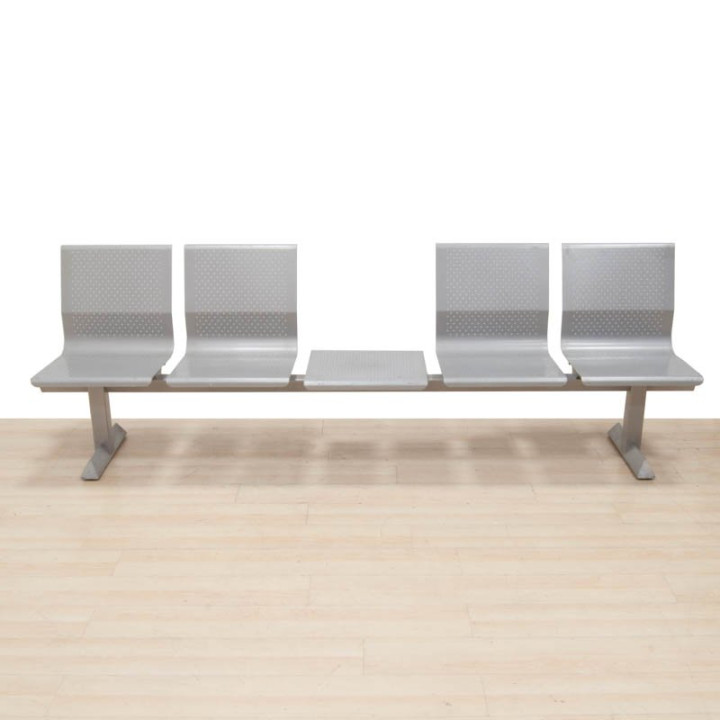 Compre o banco Dynamobel em cinza. 4 lugares + 1 mesa