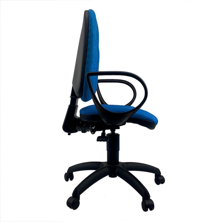 Perfil lateral de la silla Team Asíncrono Unisit en azul con respaldo regulable y mecanismo asíncrono