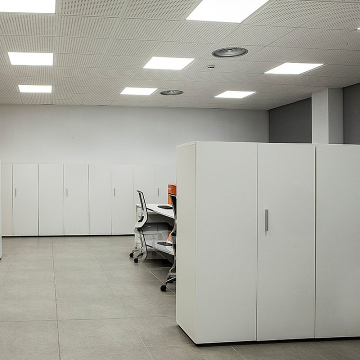 OFITRES Medium-High Monochrome Wardrobe - view 2