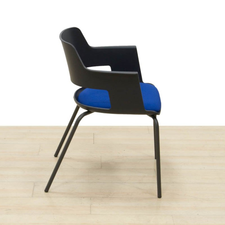 Buy CAPA Confident Chair from FORMA 5