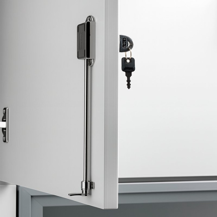Buy BASIC Medium Full Door Wardrobe from FORMA 5