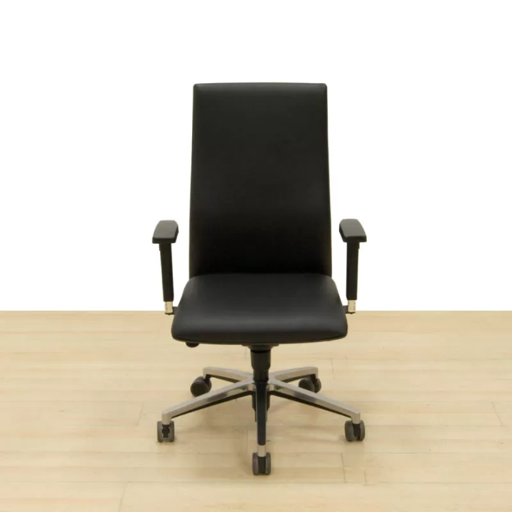 Buy TOUCH Task Chair by FORMA 5