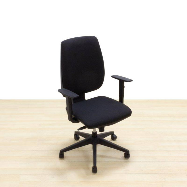 INTERMEDIA Task Chair Rental - view 3