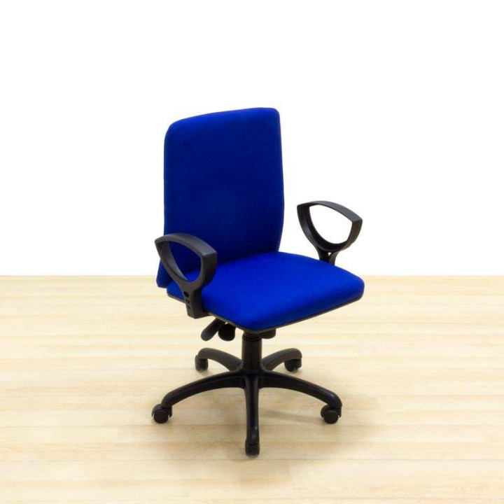 INTERMEDIA Task Chair Rental - view 4