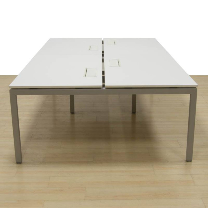 Mesa Multiposto da Forma 5. Cor Branca