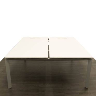 ZENT Double Workstation. White Color. Two cable ports.