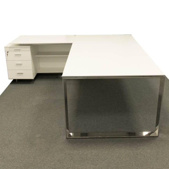 Comprar Mesa de Despacho Color BLANCO en L de LAS. Patas Cromadas.