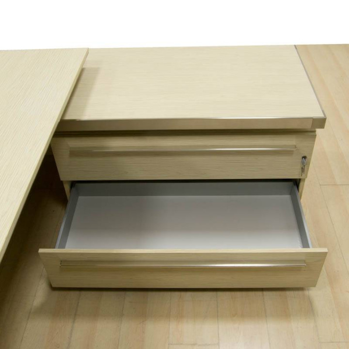 Comprar Mesa de Dirección ARCE de LAS MOBILIARI. Forma de L con Mueble Auxiliar.