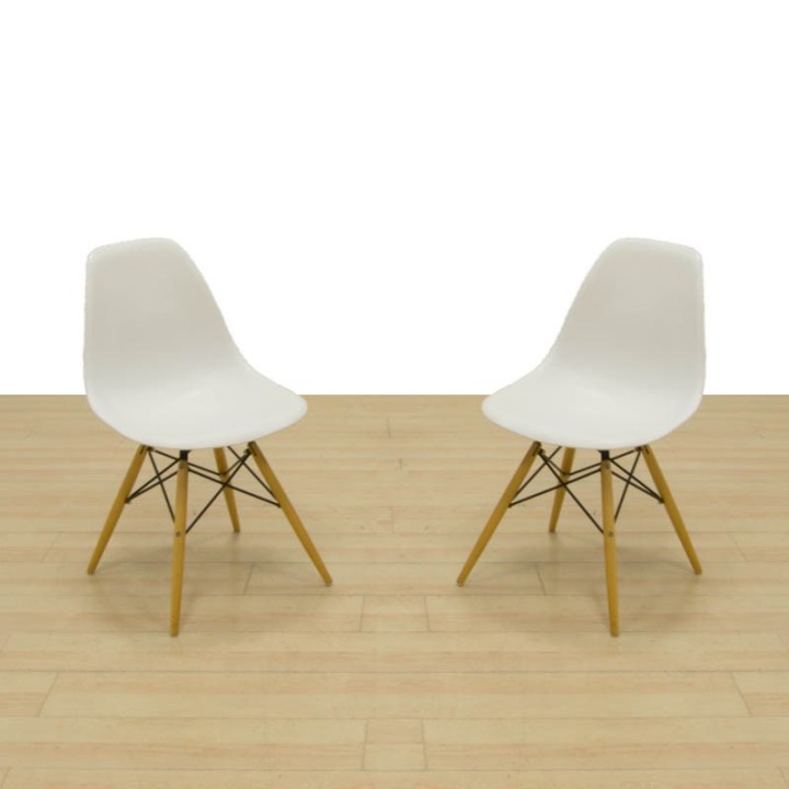 White Refurbished Visitor Chair with Wooden Legs