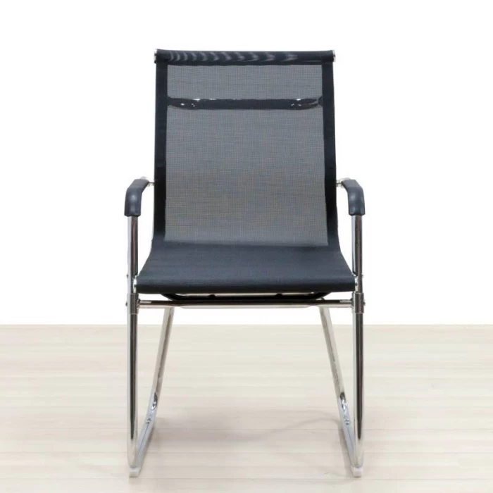 Cadeira confiável de malha preta
