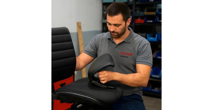 Conoce nuestro proceso de selección, limpieza y reacondicionado de muebles de oficina